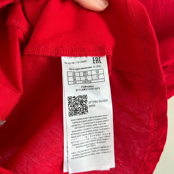 GUESS Zip-Up Top - Picture 4 of 5